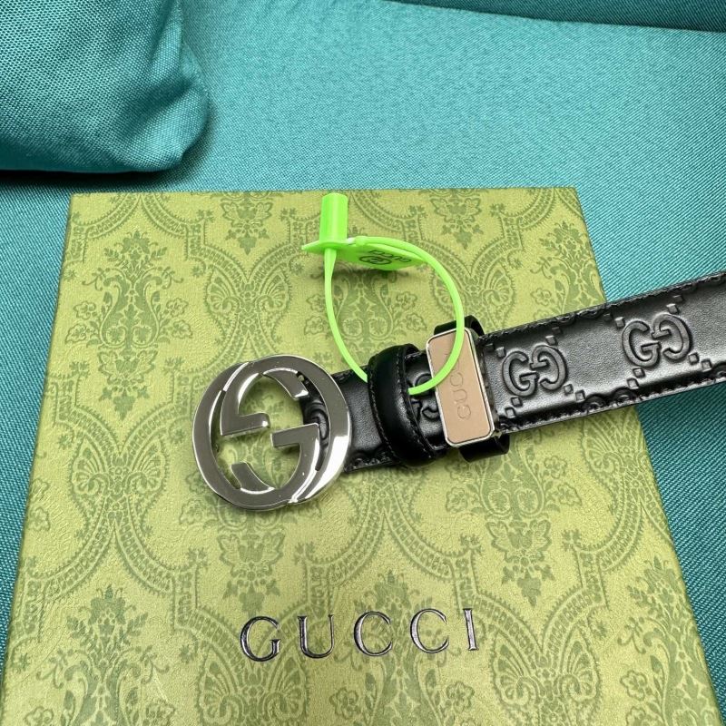 G*u*i belts